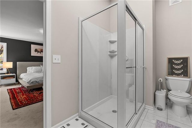 9504 W 106TH Street, Overland Park, KS 66212