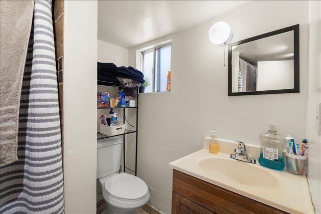 4114 E 17th Street, Oakland, CA 94601