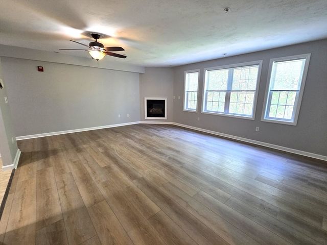 70 Oak Street Extension 3D, Brockton, MA 02301