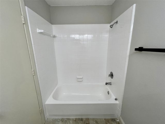 10500 Lake June Road K8, Dallas, TX 75217