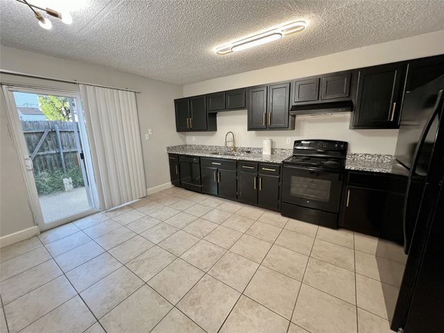 10500 Lake June Road K8, Dallas, TX 75217