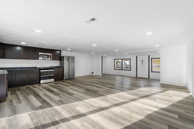 4109 Page Avenue, Michigan Center, MI 49254