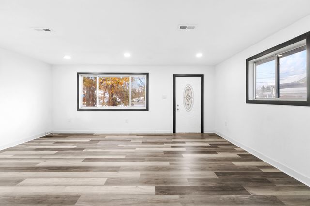 4109 Page Avenue, Michigan Center, MI 49254