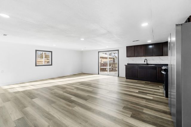 4109 Page Avenue, Michigan Center, MI 49254