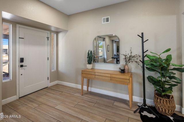 5839 E VOLTAIRE Avenue, Scottsdale, AZ 85254