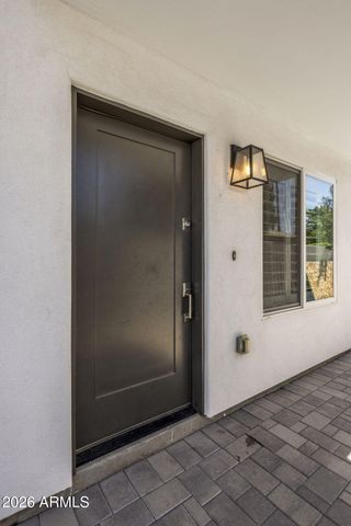 5839 E VOLTAIRE Avenue, Scottsdale, AZ 85254