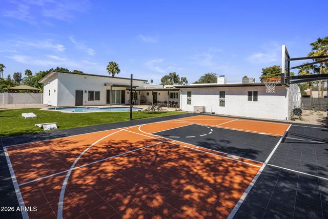 5839 E VOLTAIRE Avenue, Scottsdale, AZ 85254