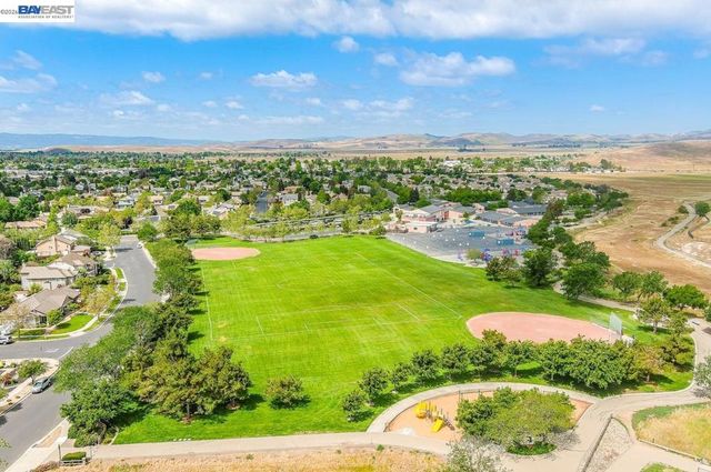 6418 Tiffany Cmn, Livermore, CA 94551