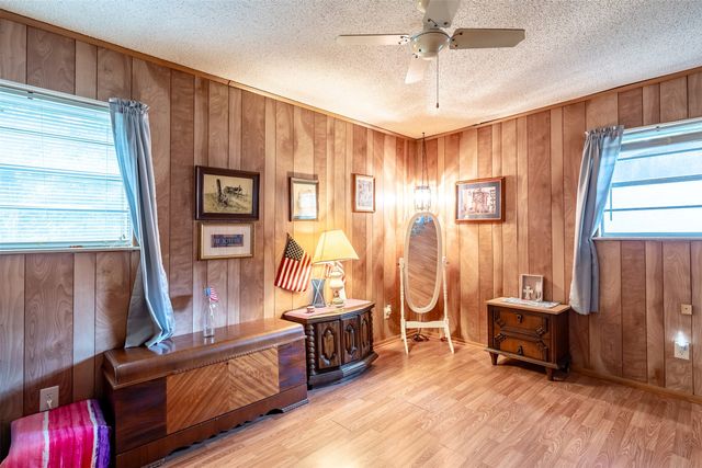 1361 Shady Lane, Canton, TX 75103
