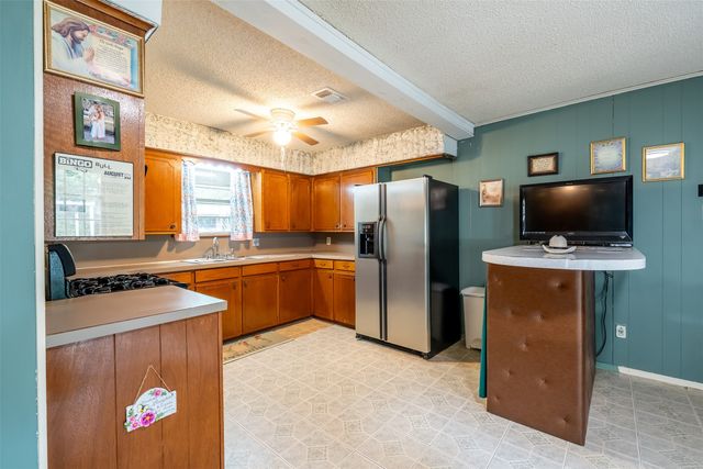 1361 Shady Lane, Canton, TX 75103