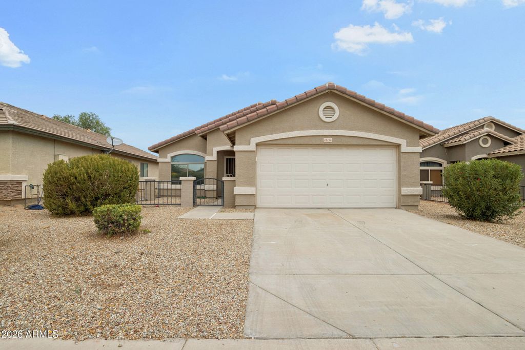 25772 W KENDALL Street, Buckeye, AZ 85326 — photo 2