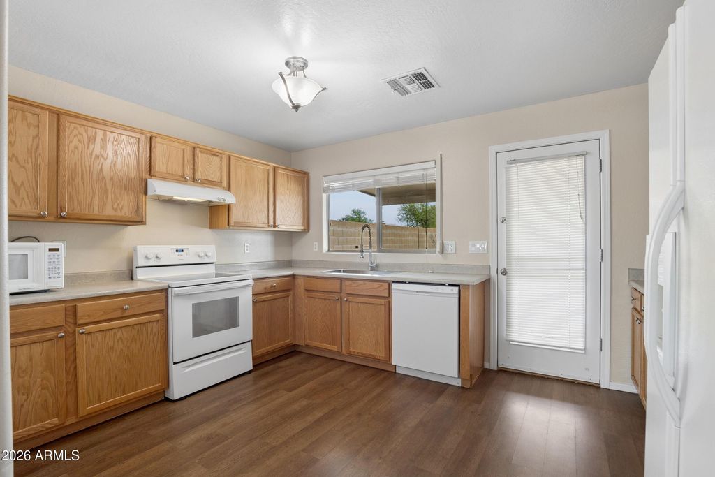 25772 W KENDALL Street, Buckeye, AZ 85326 — photo 5