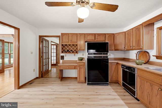 10393 HARRY BYRD HWY, Berryville, VA 22611
