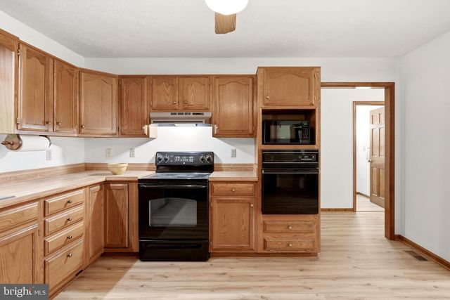 10393 HARRY BYRD HWY, Berryville, VA 22611
