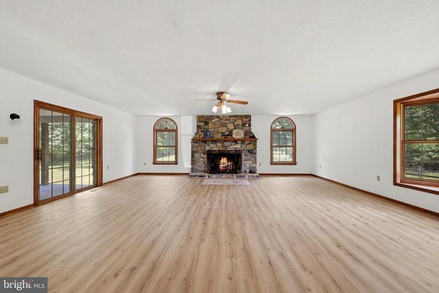 10393 HARRY BYRD HWY, Berryville, VA 22611