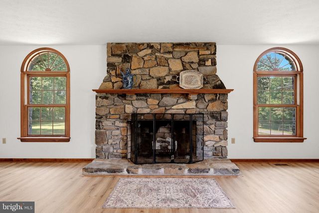 10393 HARRY BYRD HWY, Berryville, VA 22611