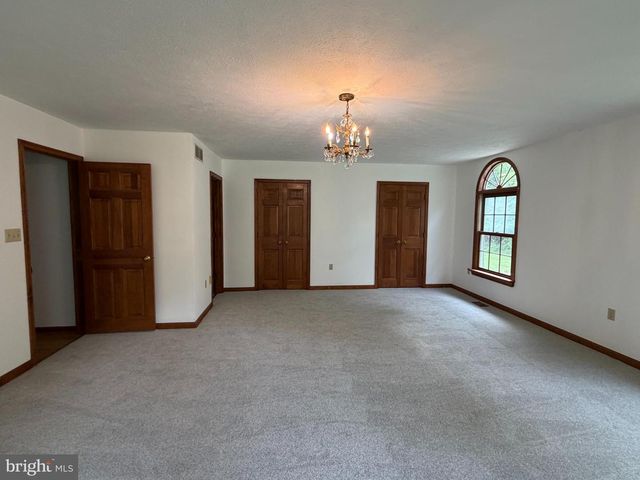 10393 HARRY BYRD HWY, Berryville, VA 22611