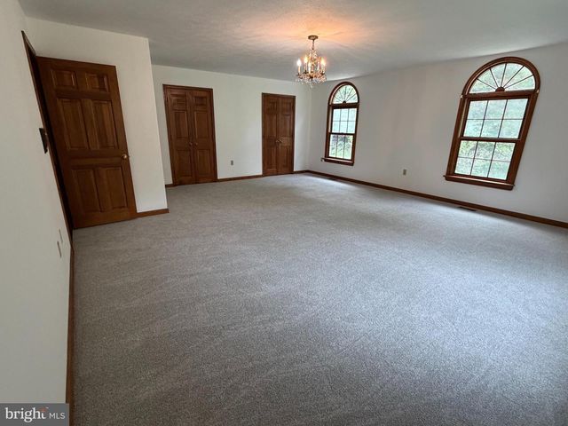 10393 HARRY BYRD HWY, Berryville, VA 22611