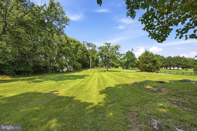 10393 HARRY BYRD HWY, Berryville, VA 22611