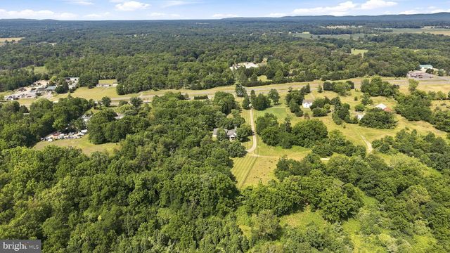 10393 HARRY BYRD HWY, Berryville, VA 22611