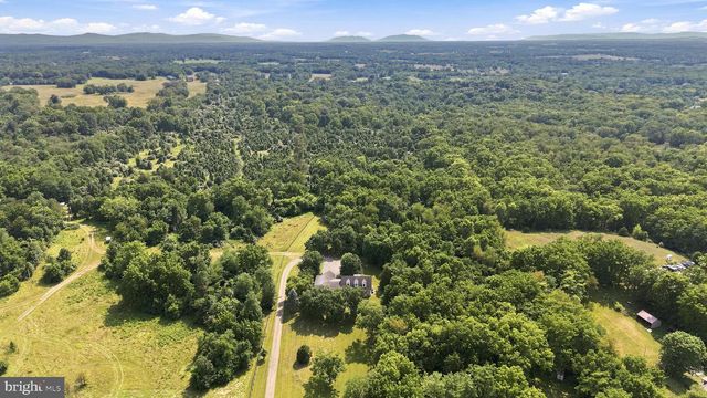 10393 HARRY BYRD HWY, Berryville, VA 22611