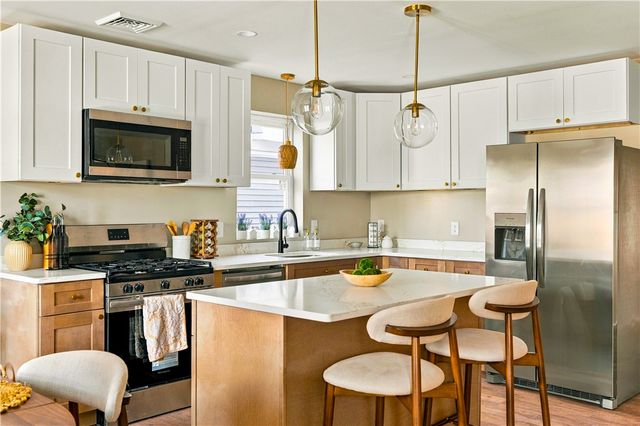 796 Atwells Avenue, Providence, RI 02909