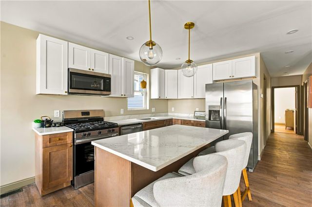 796 Atwells Avenue, Providence, RI 02909