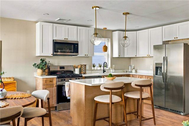 796 Atwells Avenue, Providence, RI 02909