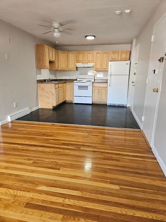 572 Cummins Highway 12, Boston, MA 02126