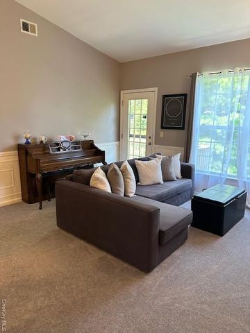 9 Shelly Lane, Mount Sinai, NY 11766