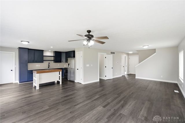 10109 S Cliff Swallow Court, Miamisburg, OH 45342