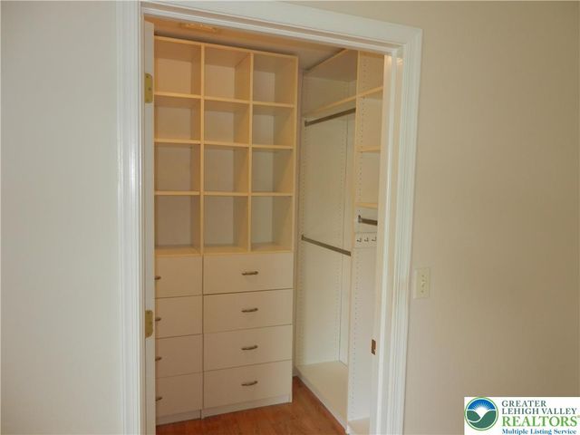 1300 Upstream Farm Road, Easton, PA 18040