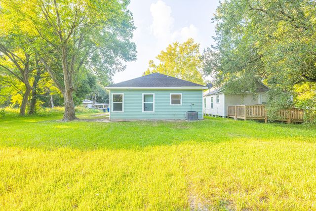 5802 Eunice Street, Texas City, TX 77591