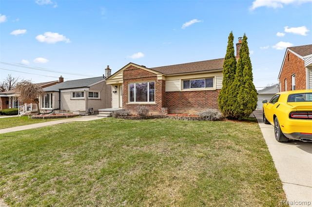 11321 Lenore Avenue, Redford, MI 48239