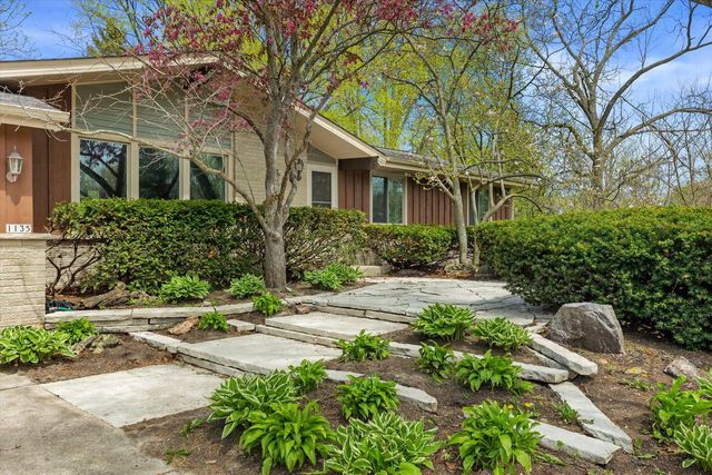 1135 Country Highlands DRIVE, Hubertus, WI 53033
