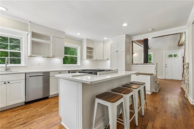 363 Burns Lane, Canton, GA 30115