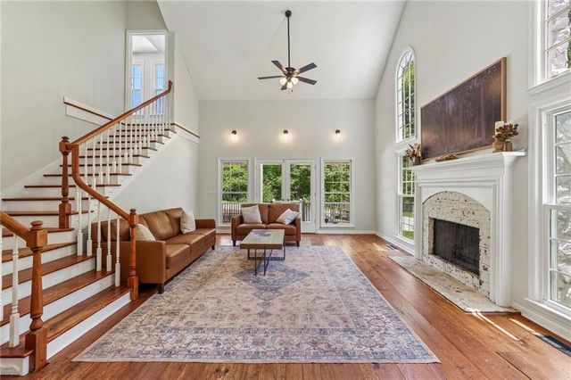 363 Burns Lane, Canton, GA 30115