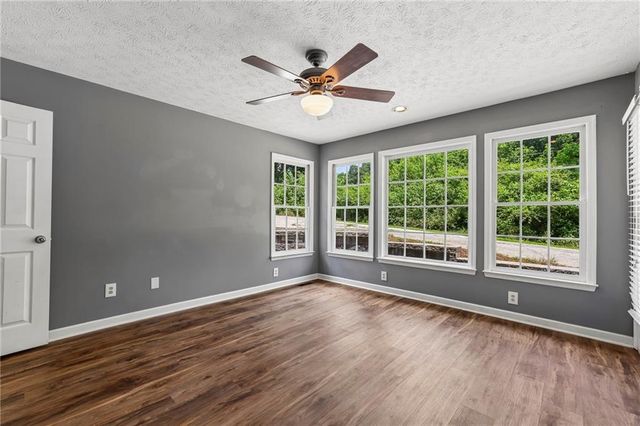 363 Burns Lane, Canton, GA 30115