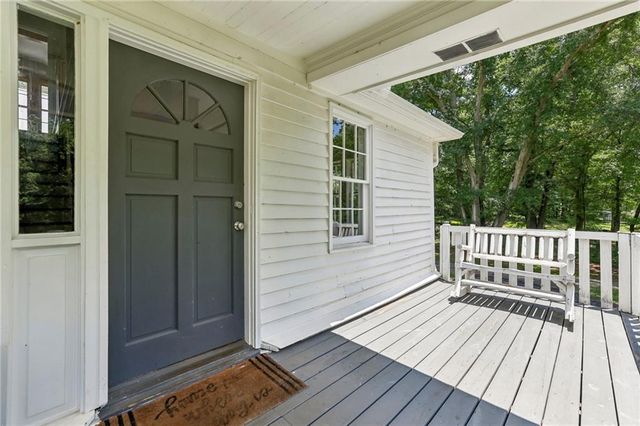 363 Burns Lane, Canton, GA 30115