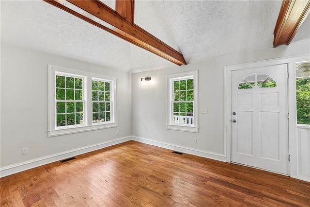 363 Burns Lane, Canton, GA 30115