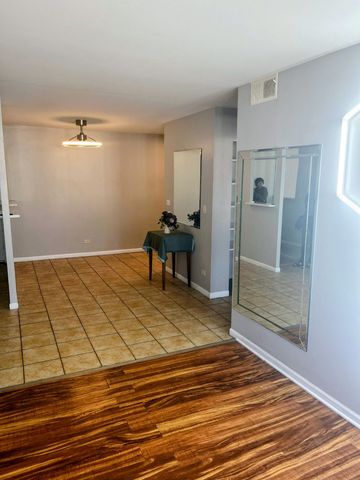 1227 S Harlem Avenue 301, Berwyn, IL 60402