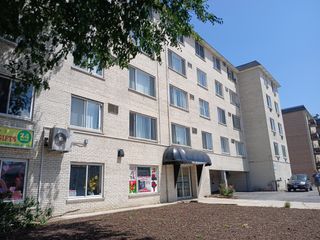 1227 S Harlem Avenue 301, Berwyn, IL 60402