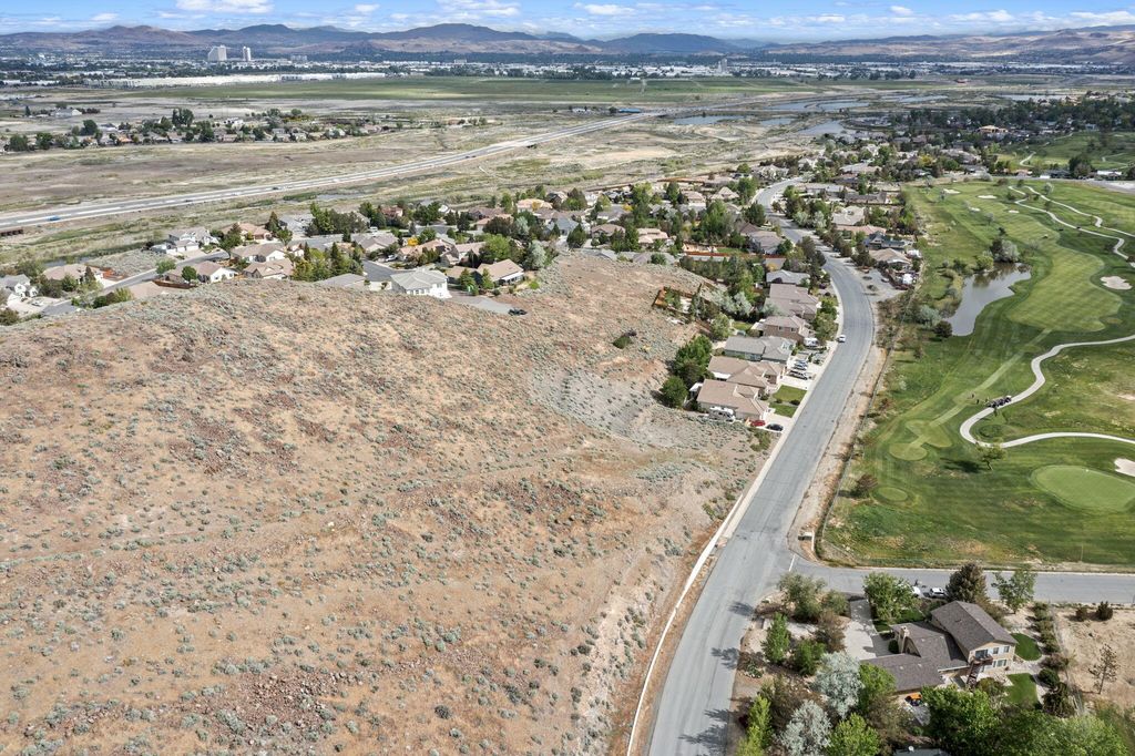 Image 12 of property listing at 4841 W Hidden Valley Drive, Reno, NV 89502