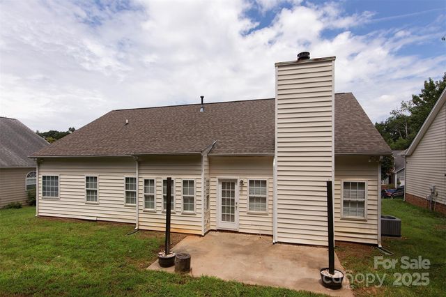 4722 Lone Tree Court, Charlotte, NC 28269