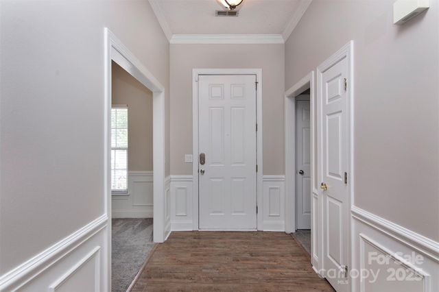 4722 Lone Tree Court, Charlotte, NC 28269