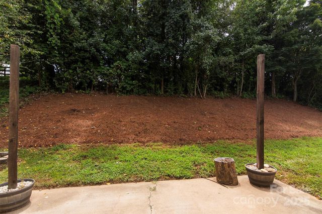 4722 Lone Tree Court, Charlotte, NC 28269