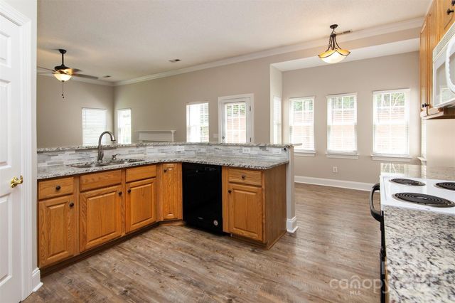4722 Lone Tree Court, Charlotte, NC 28269