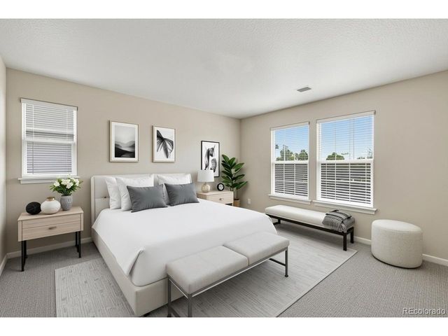 24871 E Ontario Dr, Aurora, CO 80016