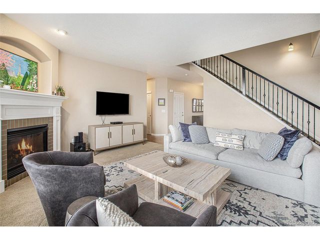 24871 E Ontario Dr, Aurora, CO 80016