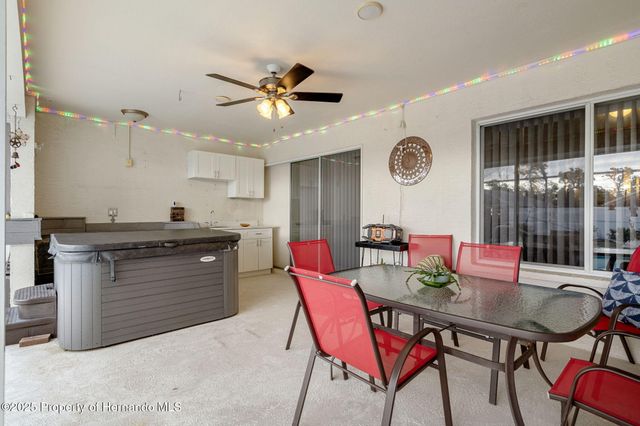 8158 Winding Oak Lane, Spring Hill, FL 34606